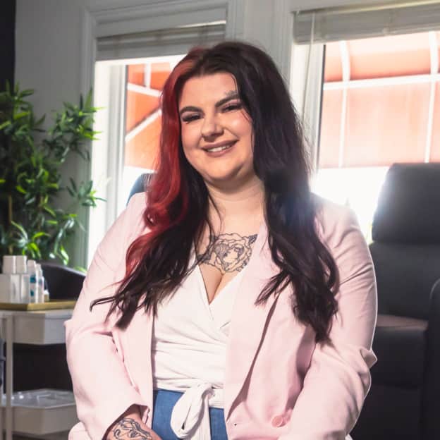 Profile picture of Tori Yeomans, owner of Pride Beauty Lounge